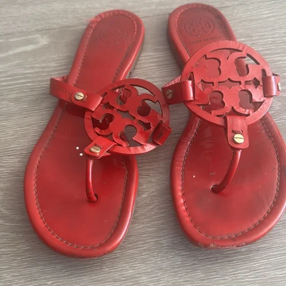 Tory Burch red sandals - Picture 2 of 3